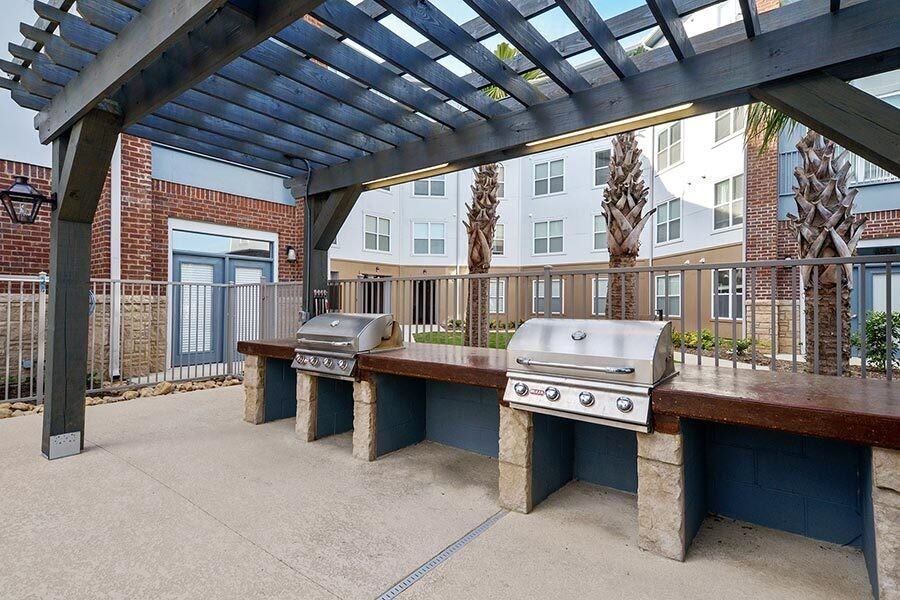 River House Apartments - Photo 5 of 50