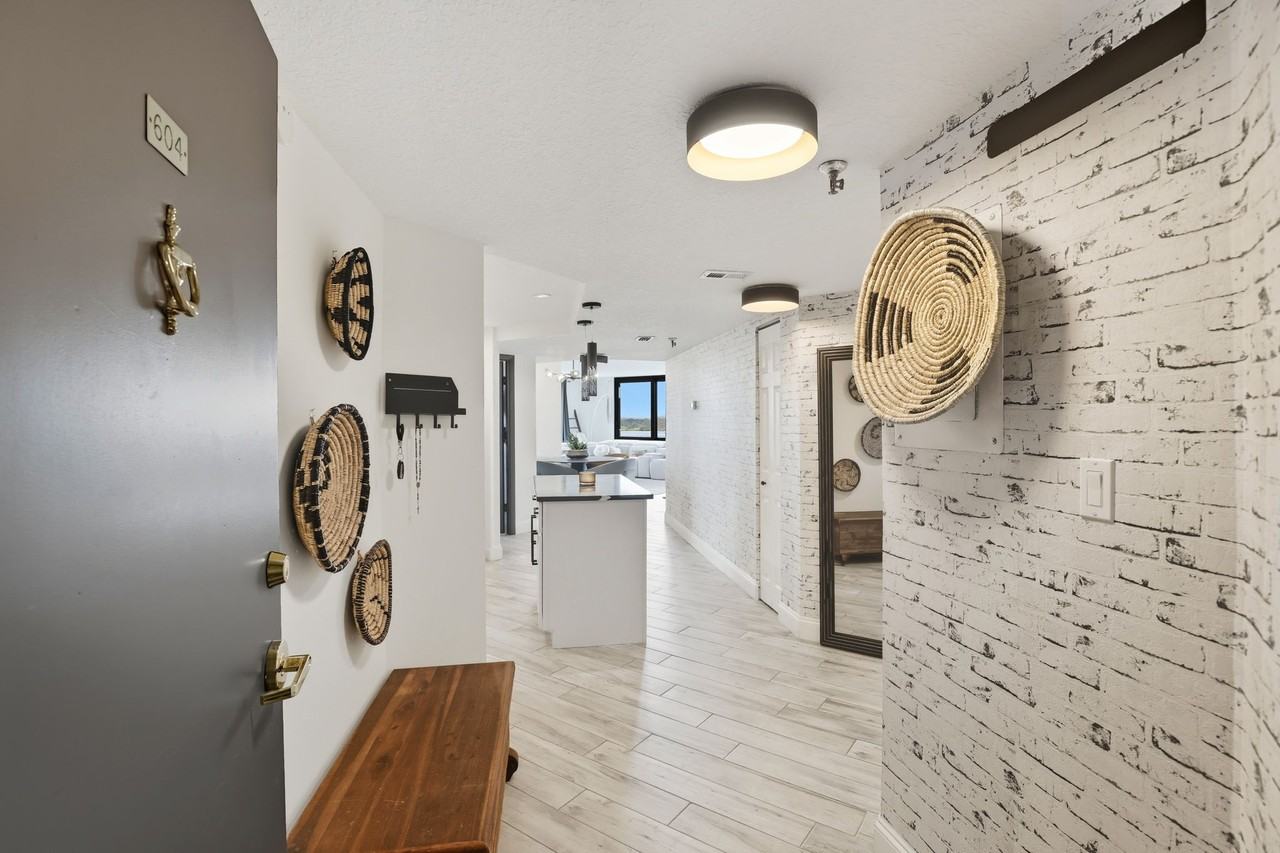 400 East Colonial Drive - Photo 3 of 20