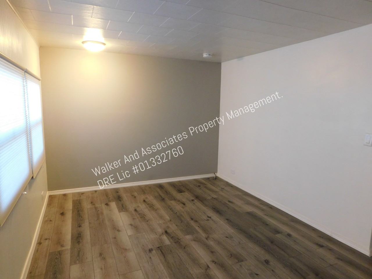 5544 Santos St. - Photo 3 of 10