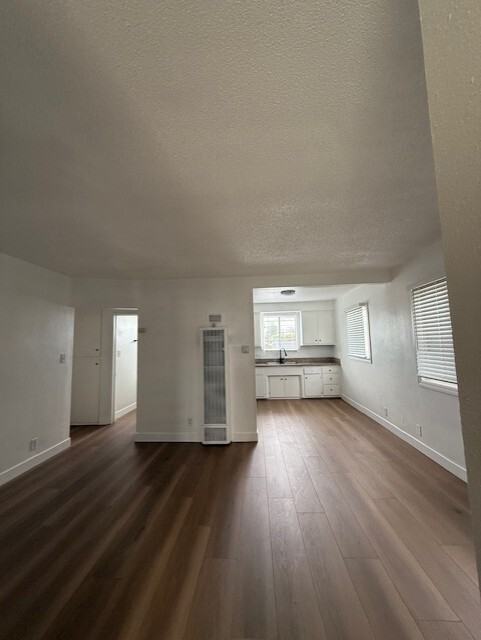 8317 S. Western Ave. - Photo 2 of 25