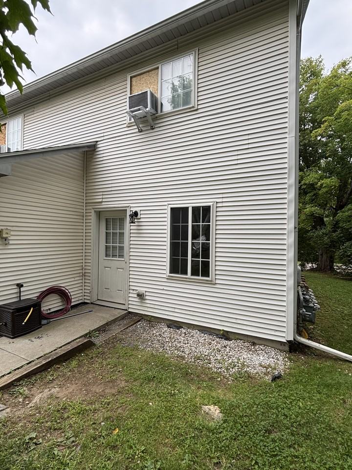 203 South Main Street - Photo 4 of 20