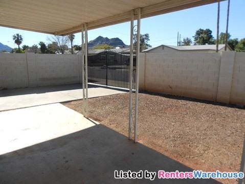 2302 E Delgado St - Photo 3 of 14