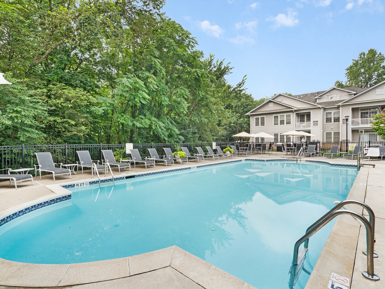 Millpond at Franklin Lakes - Photo 2 of 27