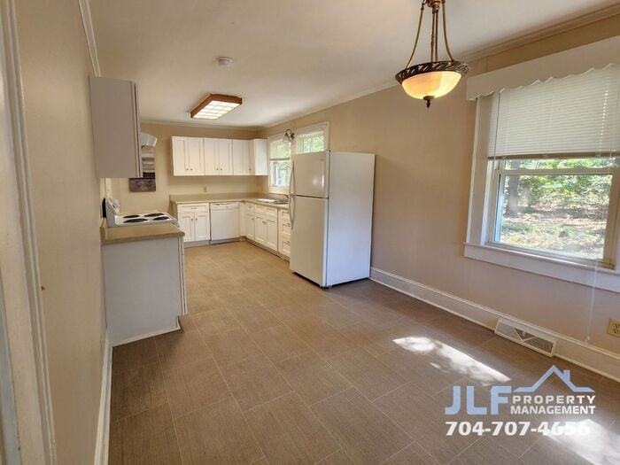 16081 Highway 52 - Photo 3 of 25