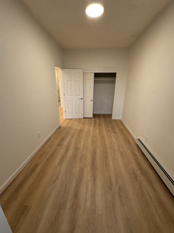 521 Massachusetts Ave #5 - Photo 5 of 16