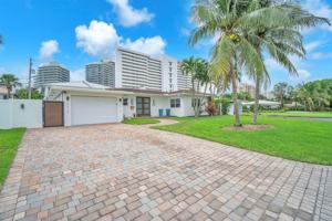 featured image of 2212 Northeast 32nd Avenue #NA