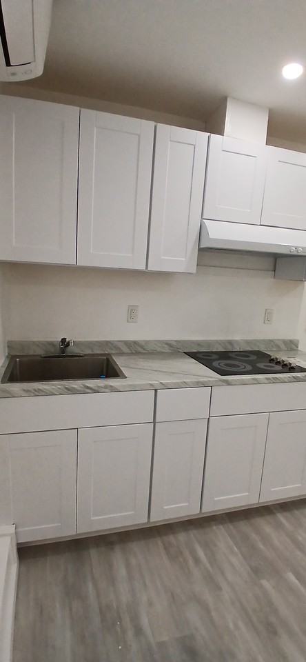 16402 Selborne Dr #A - Photo 3 of 24