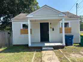 225 College Park Cir - Photo 1 of 1