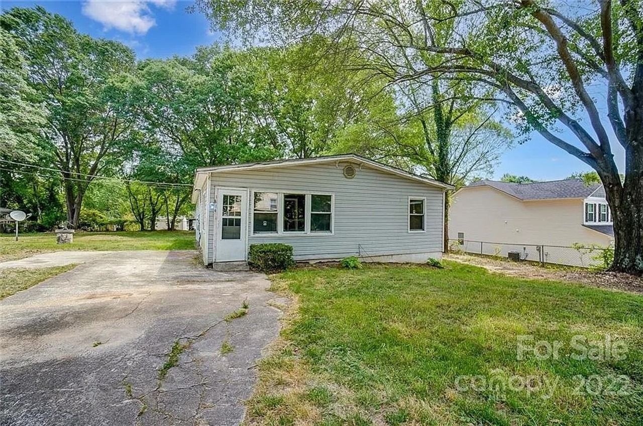 1814 Hart Street - Photo 2 of 3