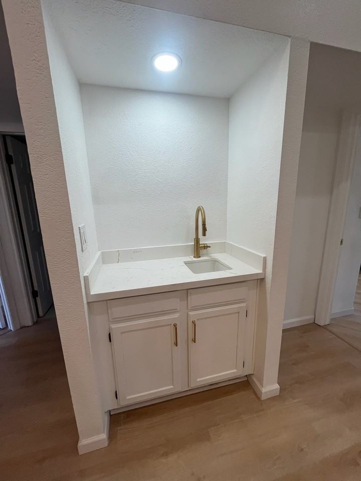 10301 N 70th St #222 - Photo 3 of 13