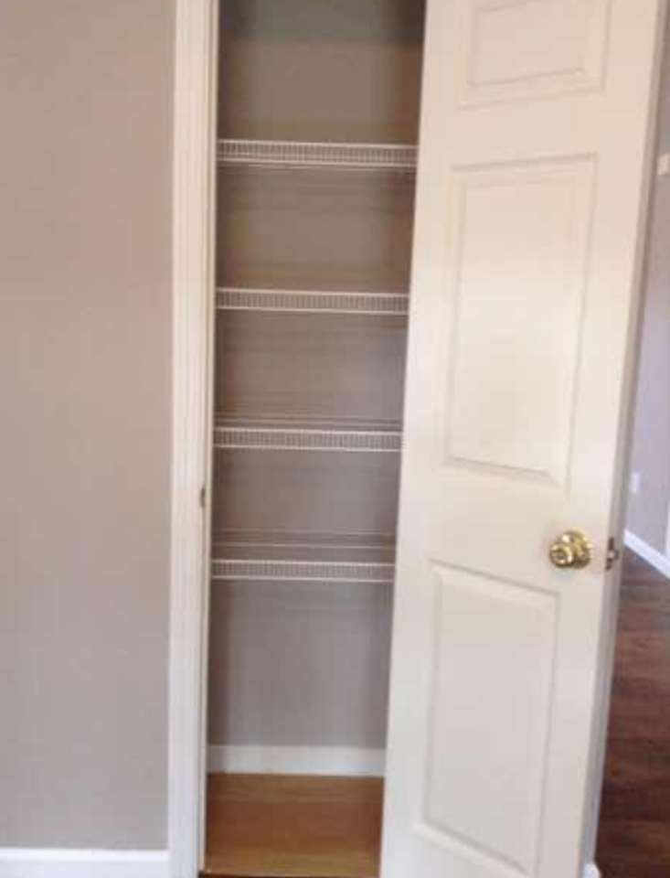 3351 S Oaklawn Cir - Photo 5 of 18