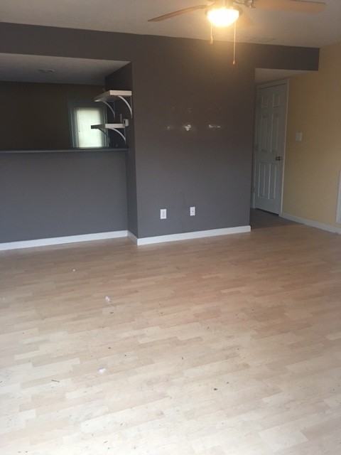 3509 S Oaklawn Cir - Photo 2 of 15