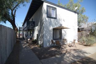 931 N 7th Ave - Photo 1 of 1