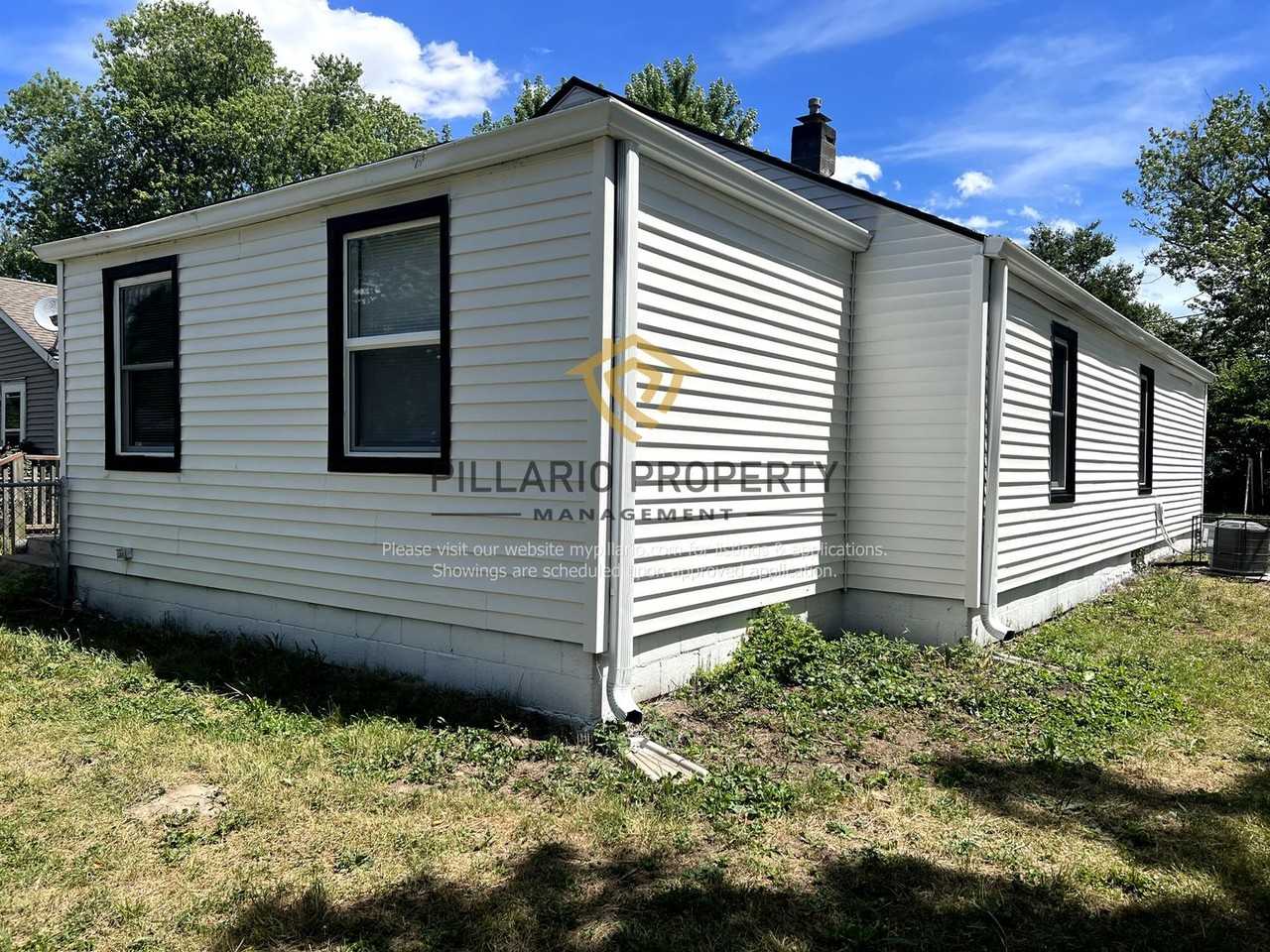 3245 Foltz St - Photo 2 of 22