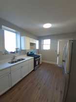 201 N Laramie Ave - Photo 1 of 1