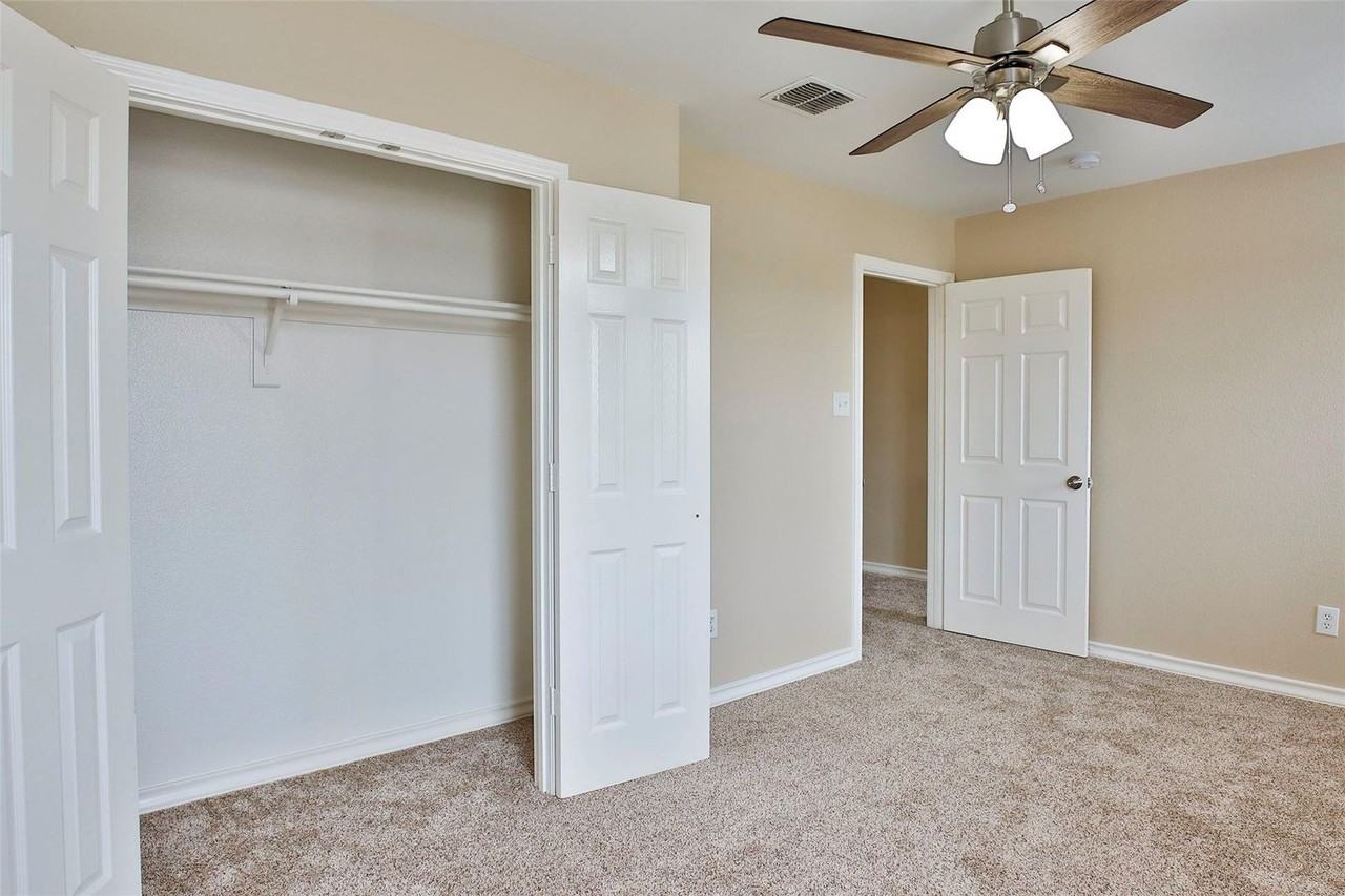 7705 Stanley Court - Photo 6 of 12