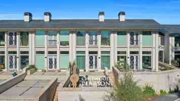 featured image of 120 5th St