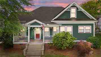 featured image of 420 Mcadoo Ave