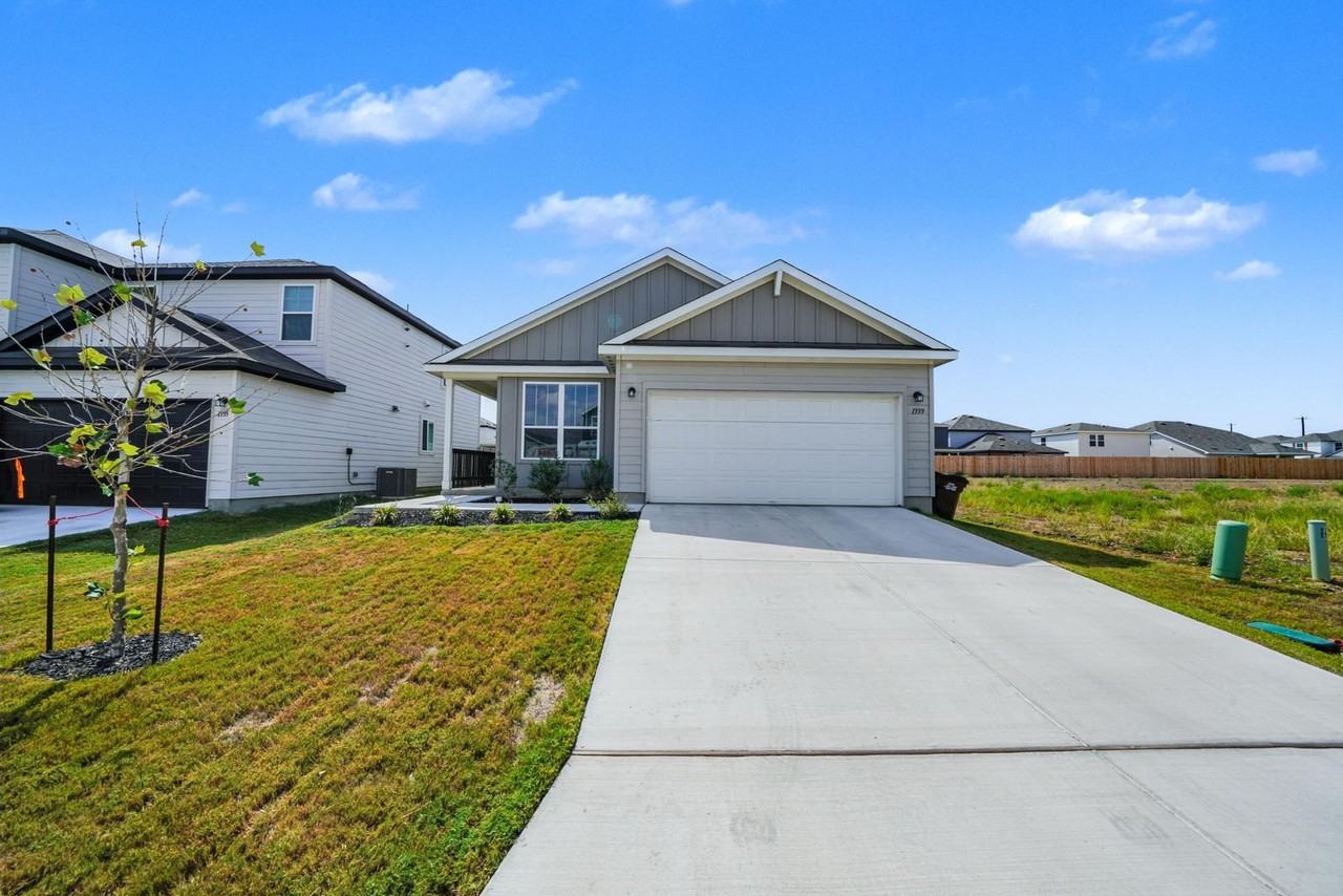 1339 Entrada De Real - Photo 2 of 44