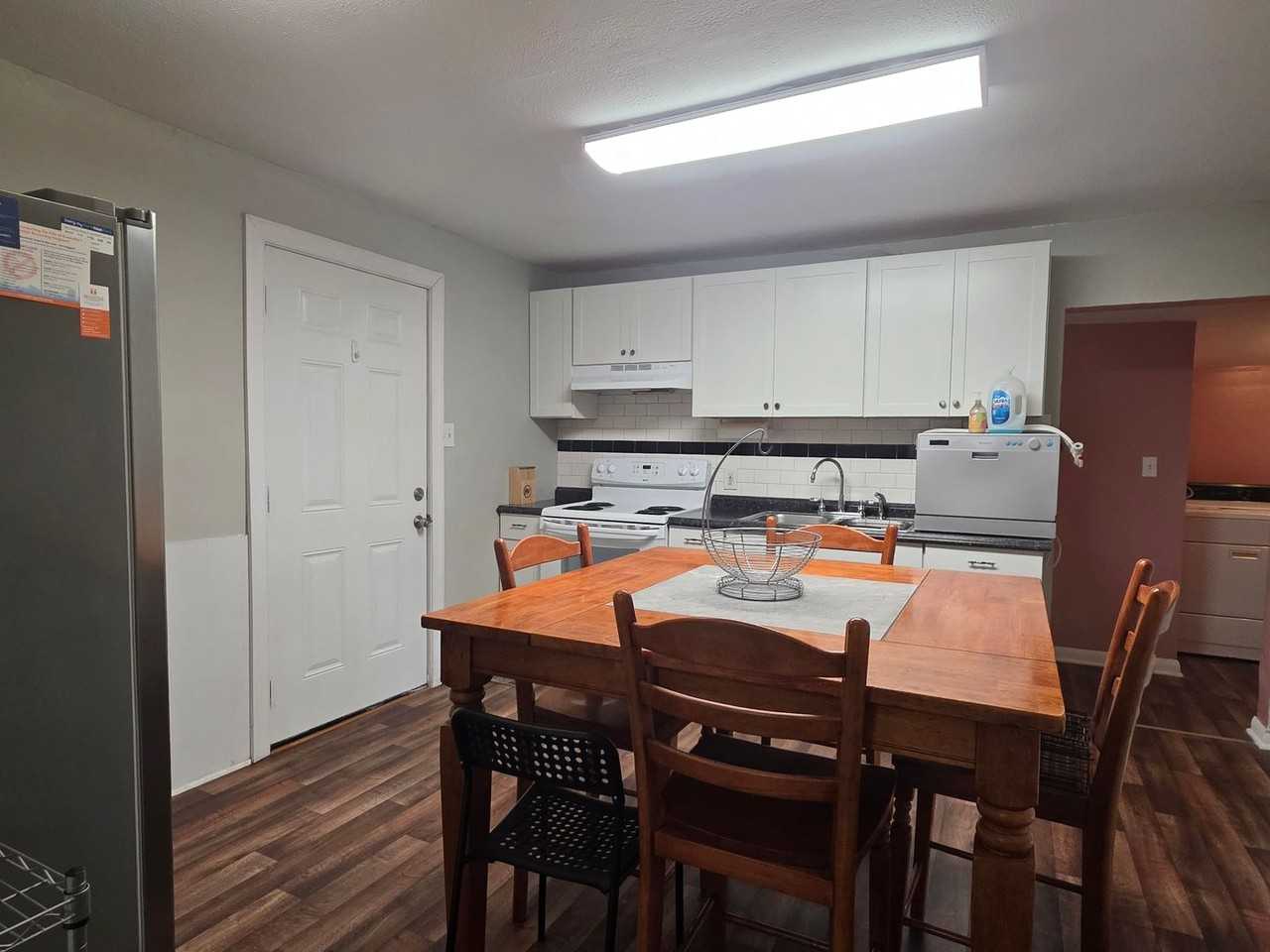 1910 Mississippi Avenue Northwest - Photo 5 of 14