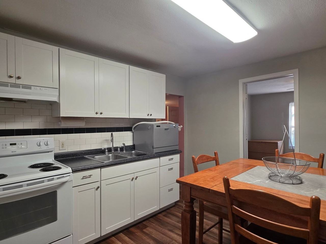 1910 Mississippi Avenue Northwest - Photo 6 of 14