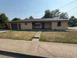 featured image of 710 Se Bell Ave