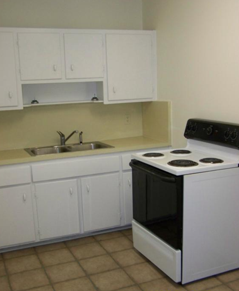 8226 Metto Rd - Photo 5 of 9