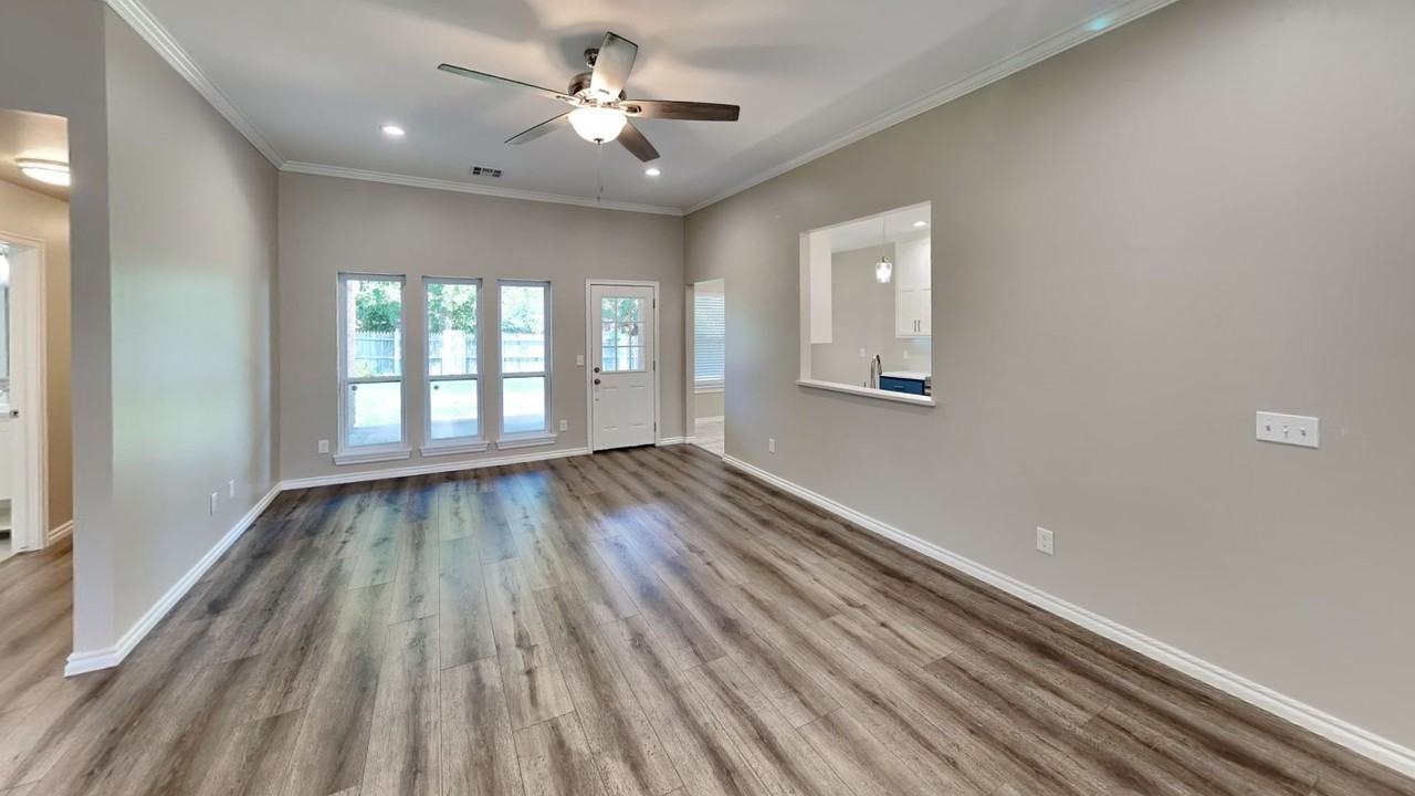 1409 Northwest 182nd Street - Photo 5 of 25