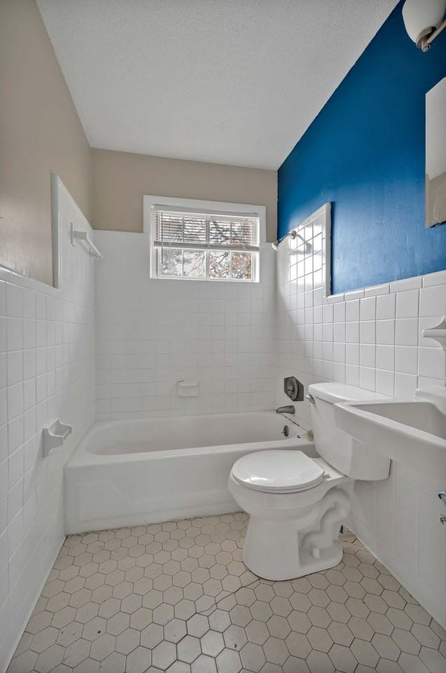 302 Law Rd Apt D - Photo 7 of 7