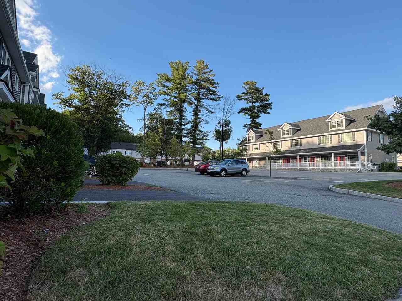 1455 Main St - Photo 2 of 24