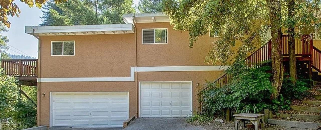 460 Gold Ave - Photo 2 of 19