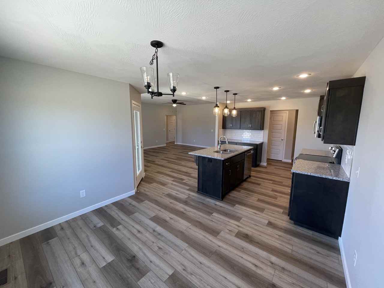 712 N Glenwood Ave #NA - Photo 4 of 12