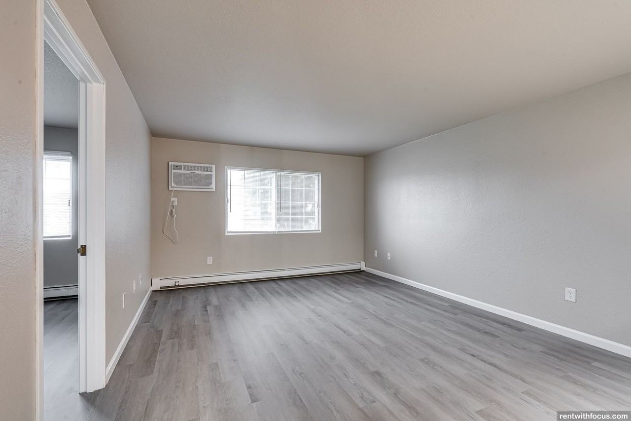 Nova Suites - Photo 5 of 41