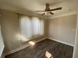 featured image of 832 W Florence Ave