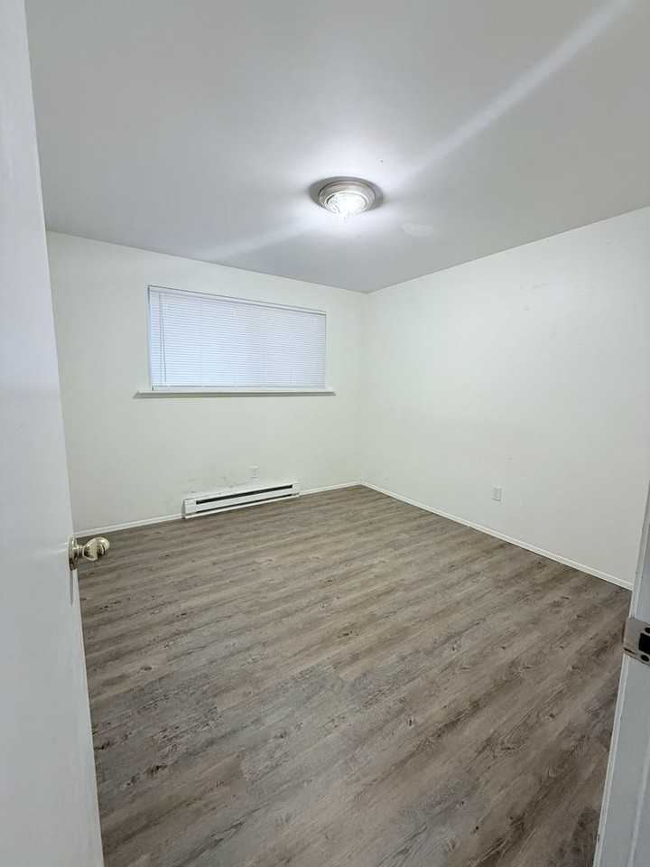 Bay View Apartments Near WWU - Photo 7 of 22