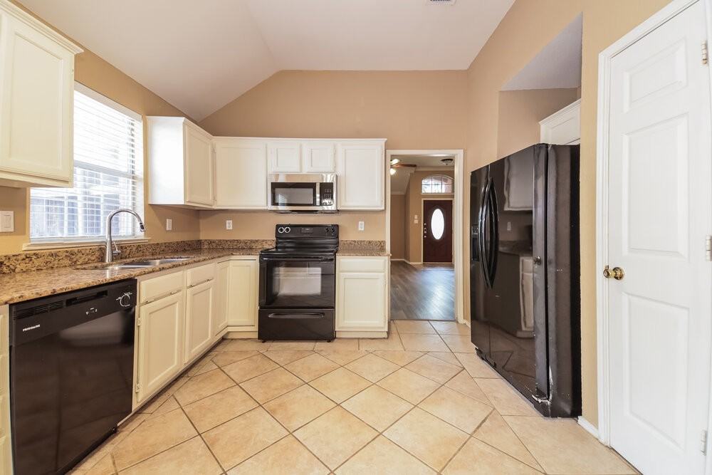 4713 Baton Rouge Blvd - Photo 6 of 16