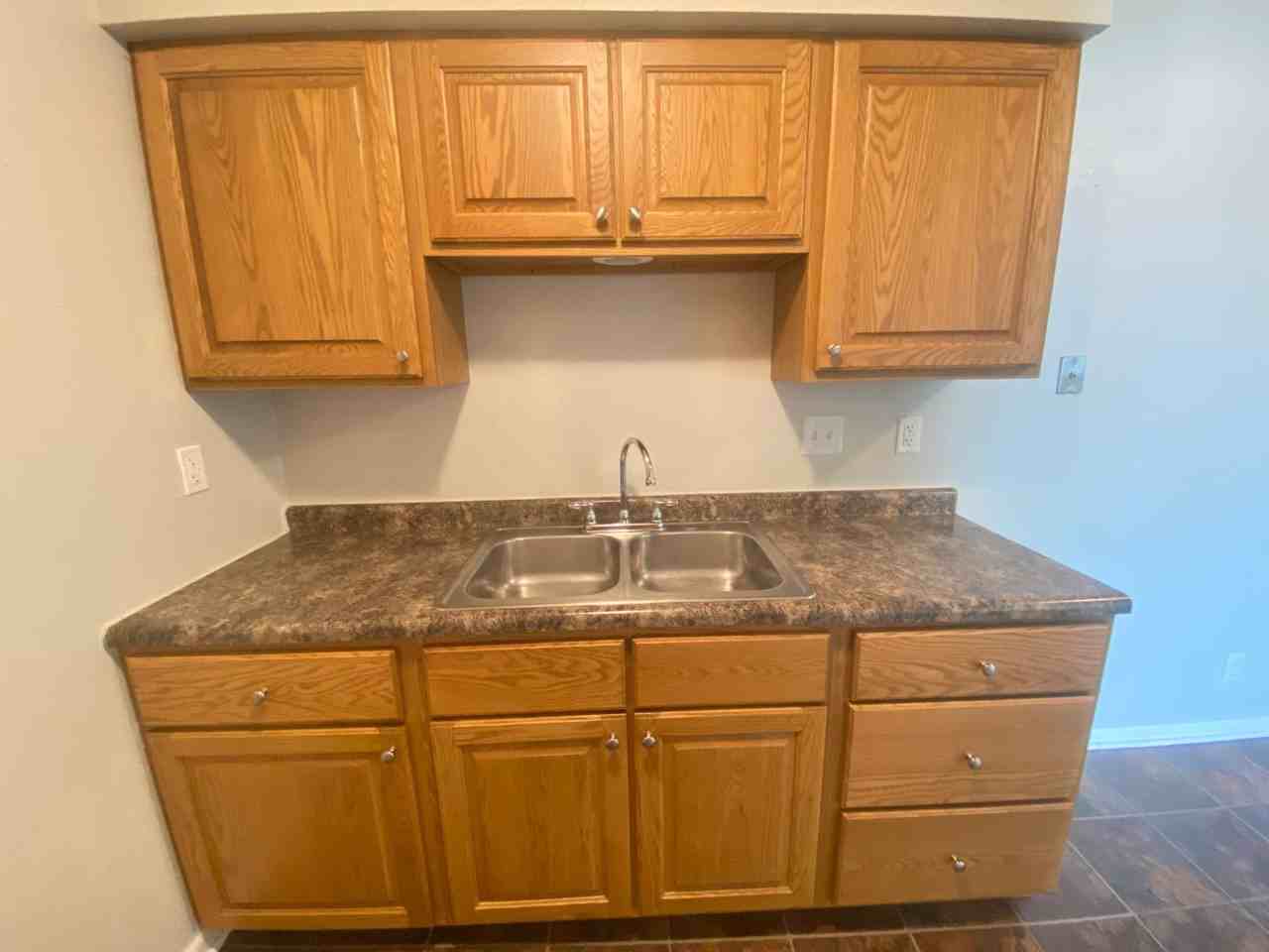 Willow Run Heights - Photo 2 of 30