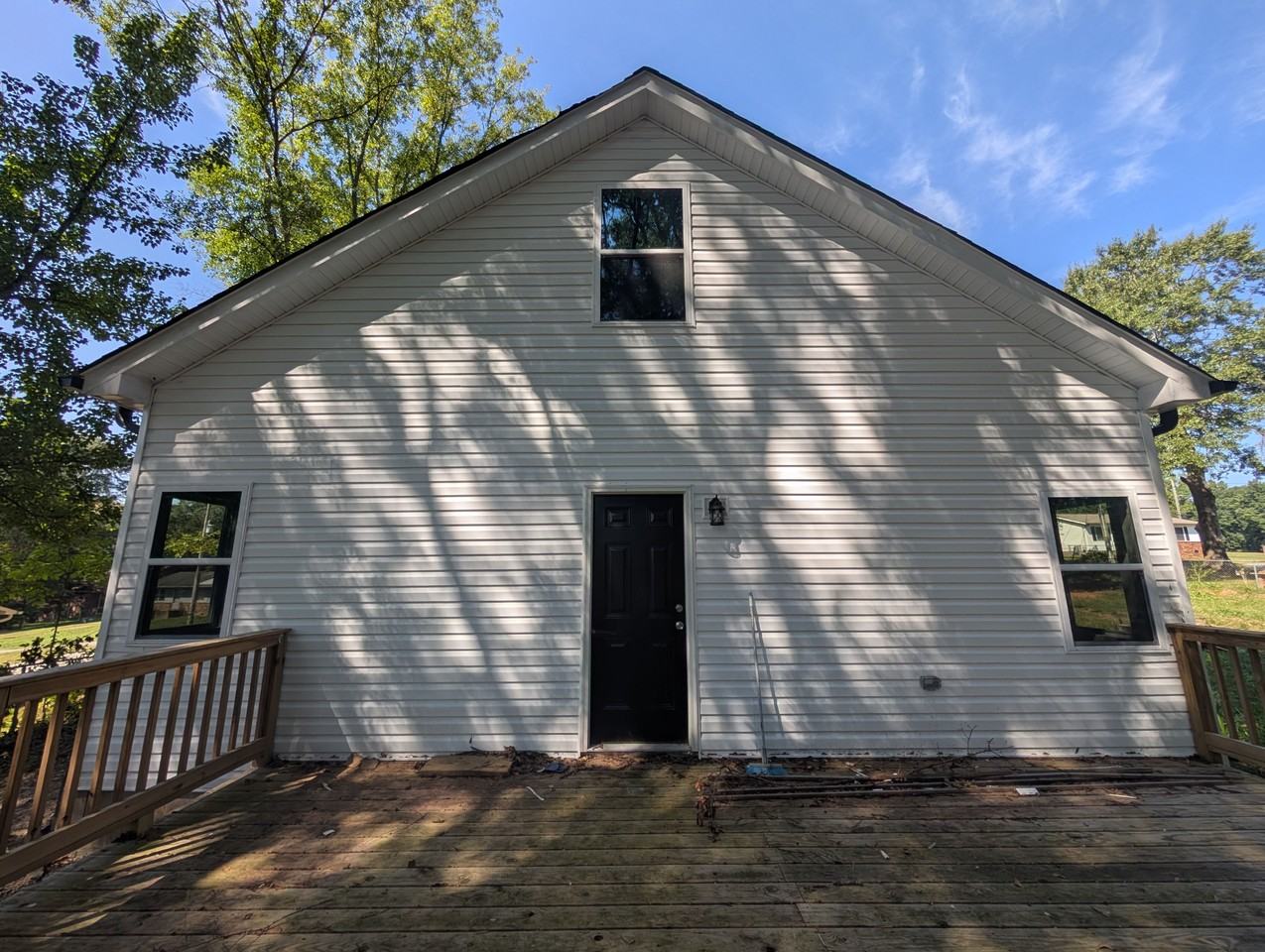 1814 Hart St - Photo 2 of 16