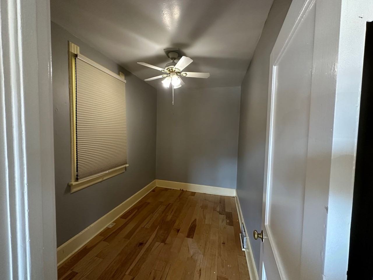 824 East Wright Street - Photo 3 of 11