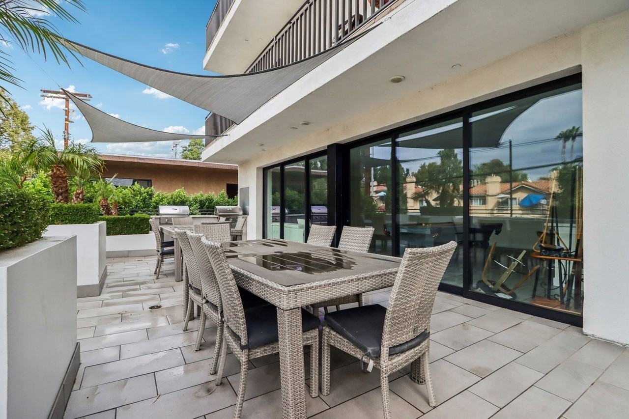 The Jordan Heights - Photo 7 of 12