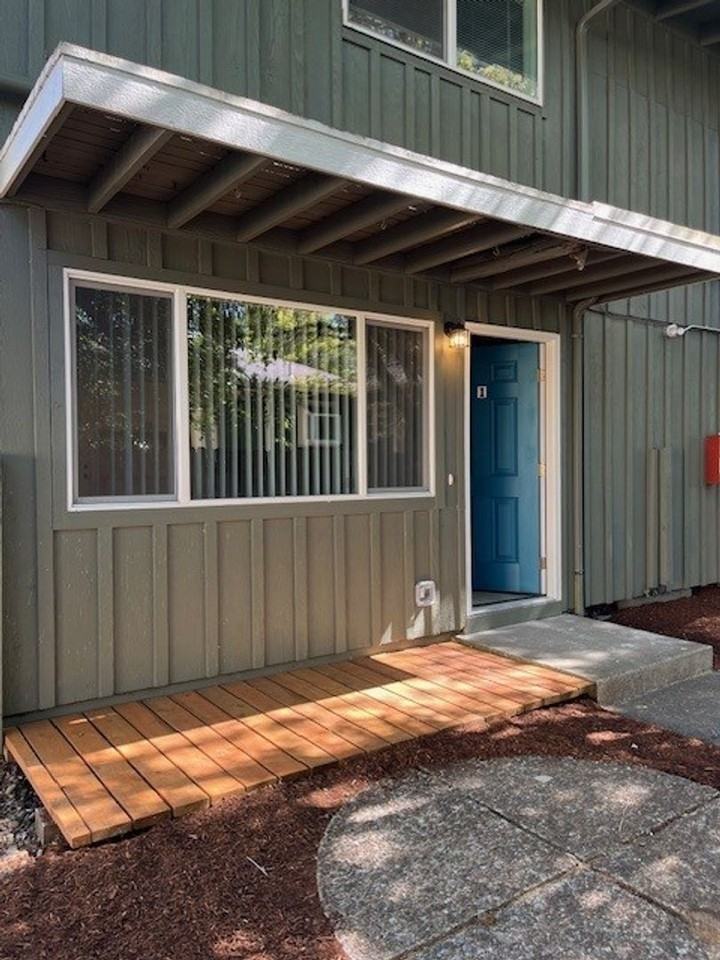 1716 Applegate St #1 - Photo 2 of 10