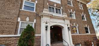 Oxford Apartments - Photo 1 of 1