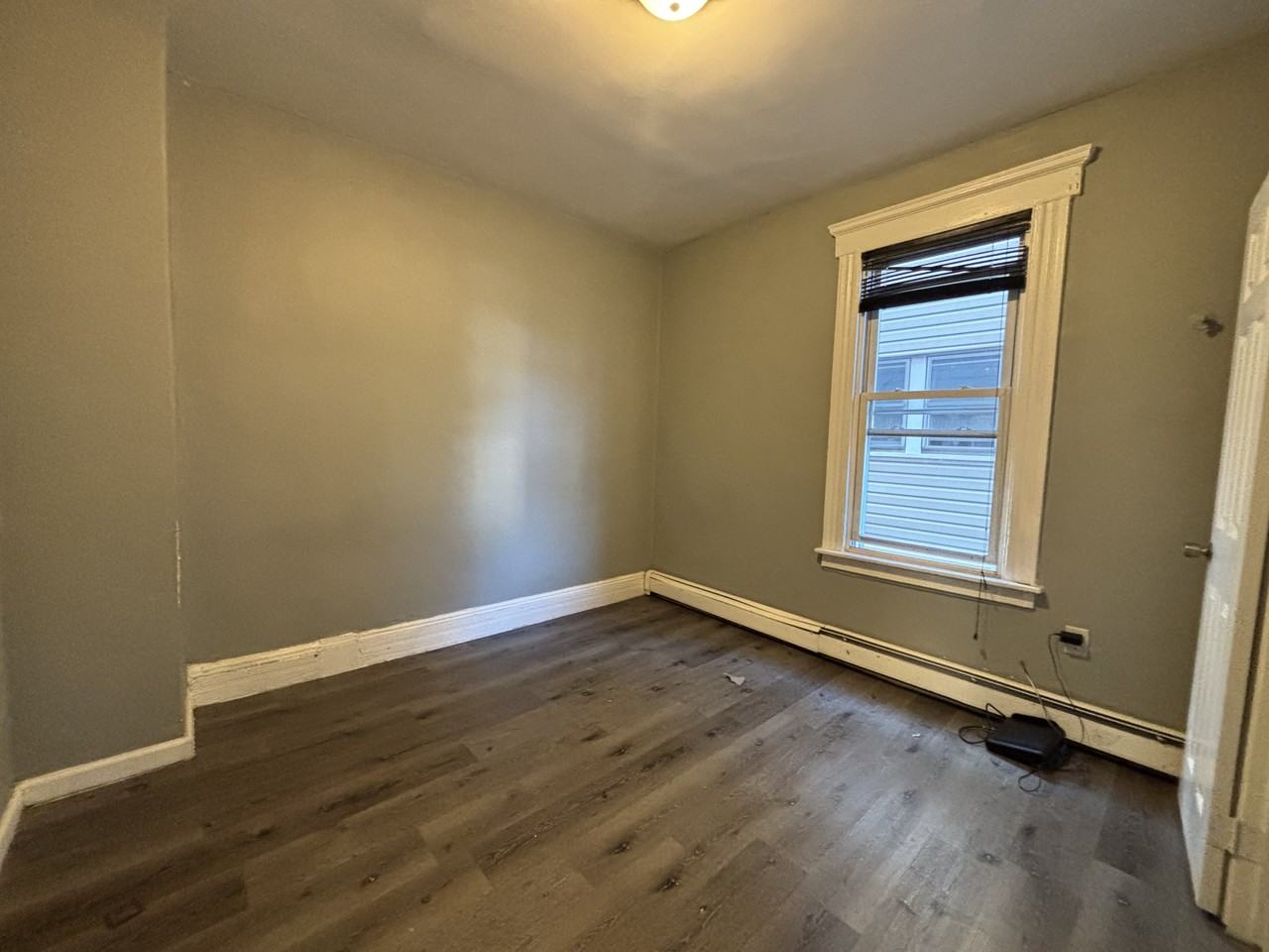 441 Marshall Street #4 - Photo 3 of 5