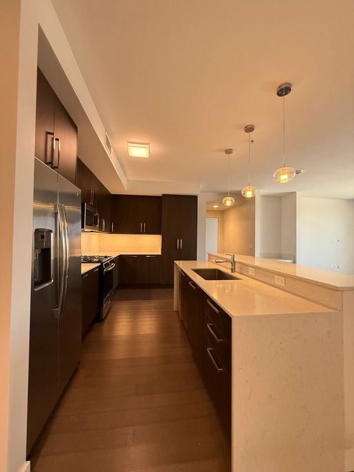 1 Uptown Circle - Photo 3 of 31