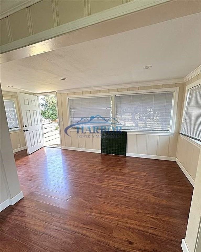 680 West Paseo Del Mar - Photo 3 of 13