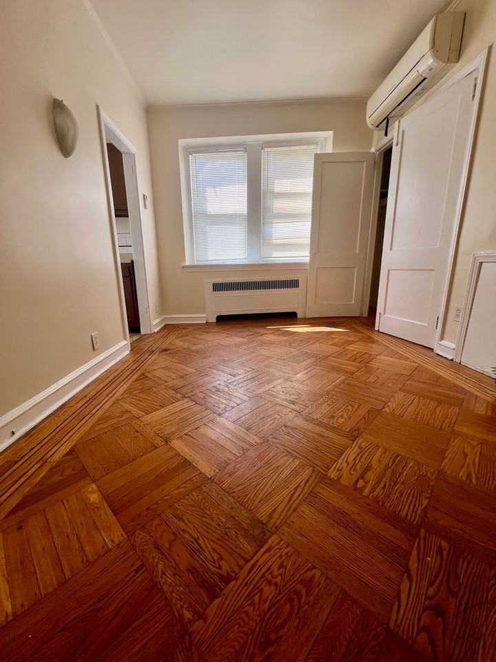 16th St N 6201 - Photo 3 of 14