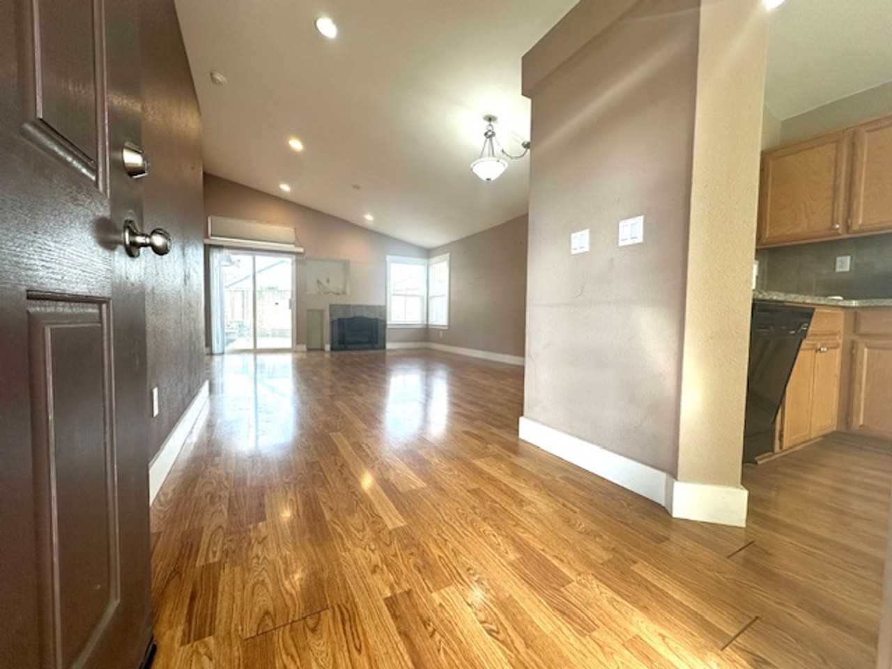 3055 Browning Ct - Photo 2 of 26