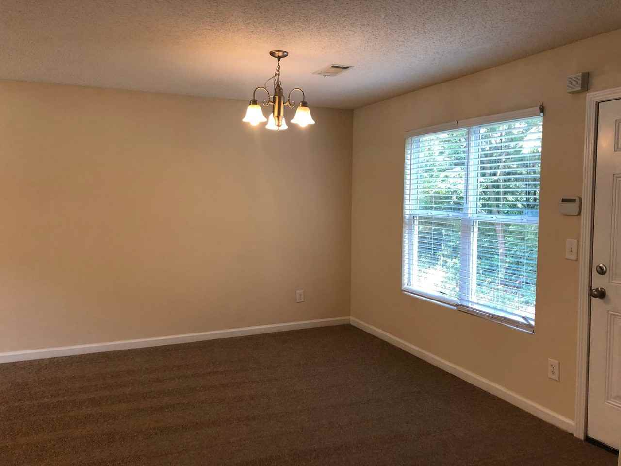 360 Northside Dr - Photo 6 of 21