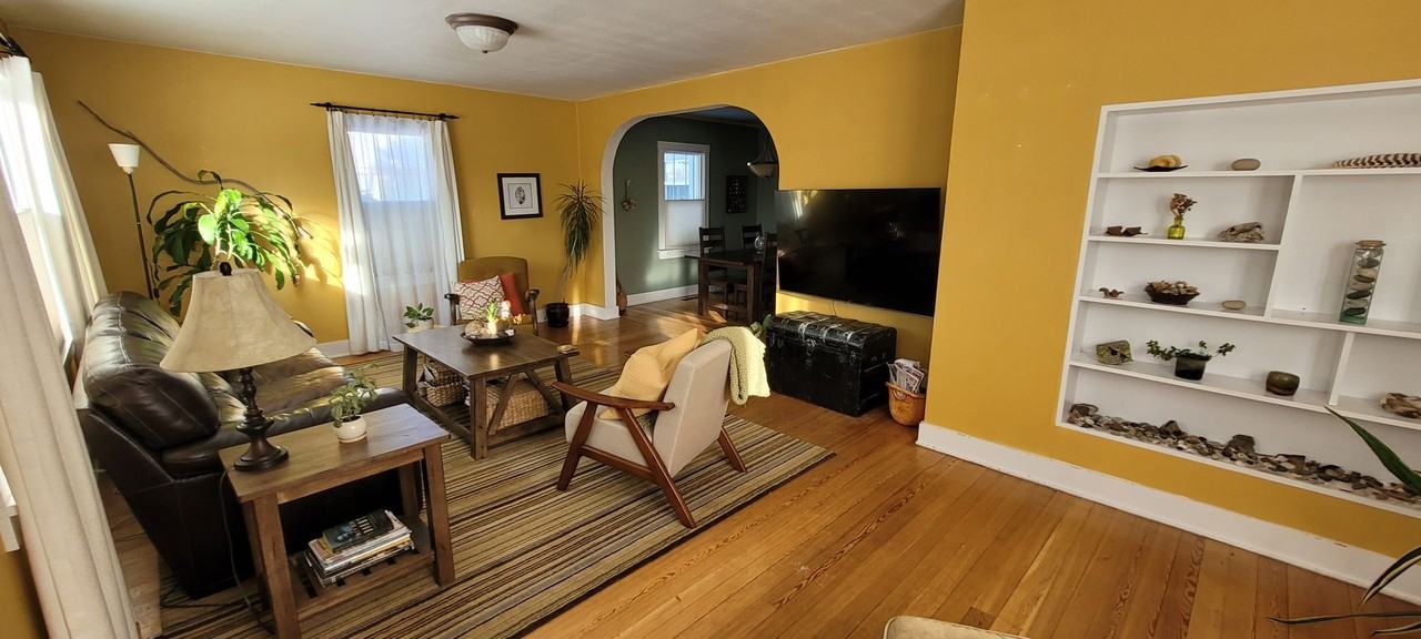 716 Edgewood Pl - Photo 2 of 18