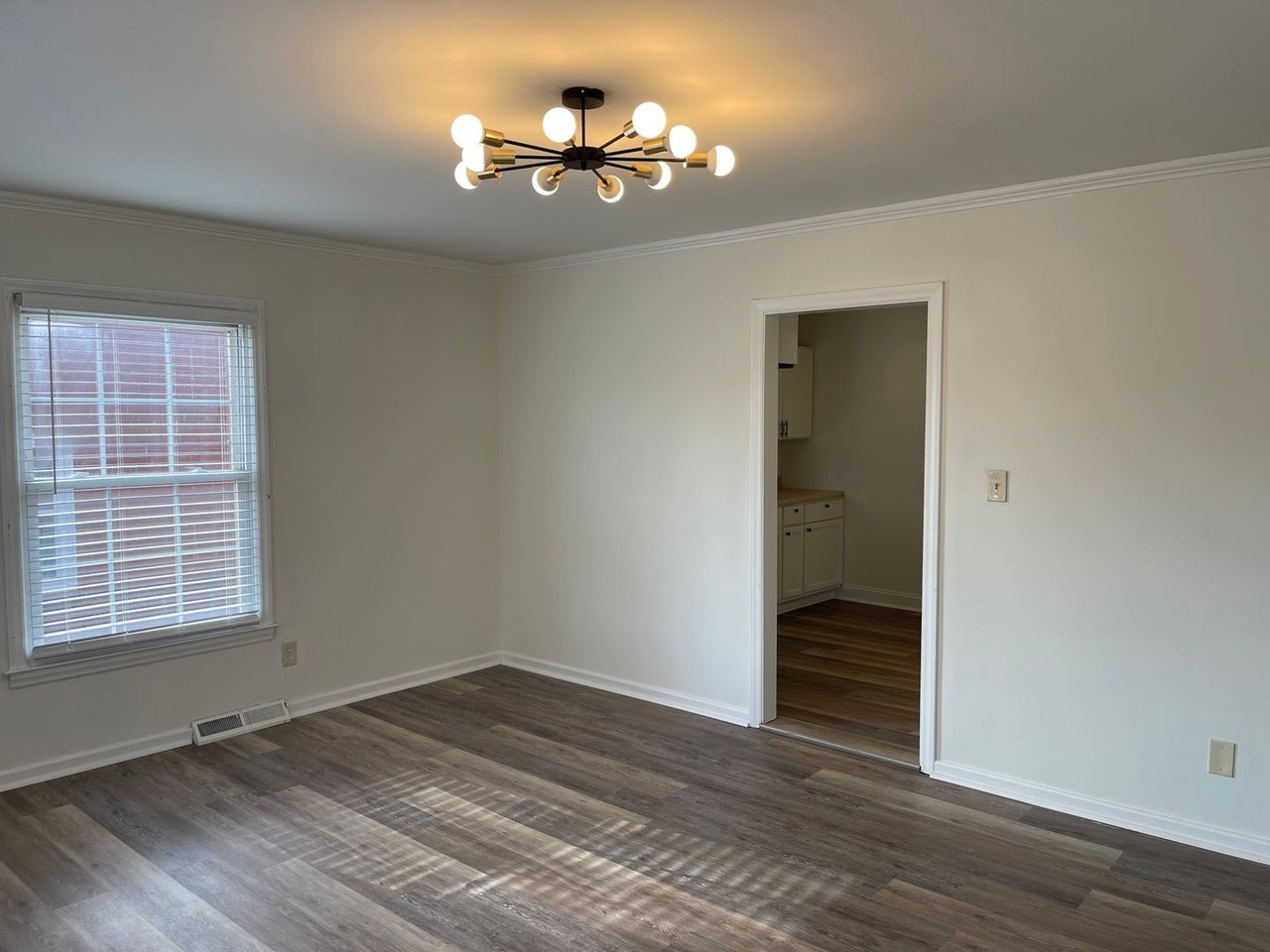 332 Ramona St - Photo 2 of 18